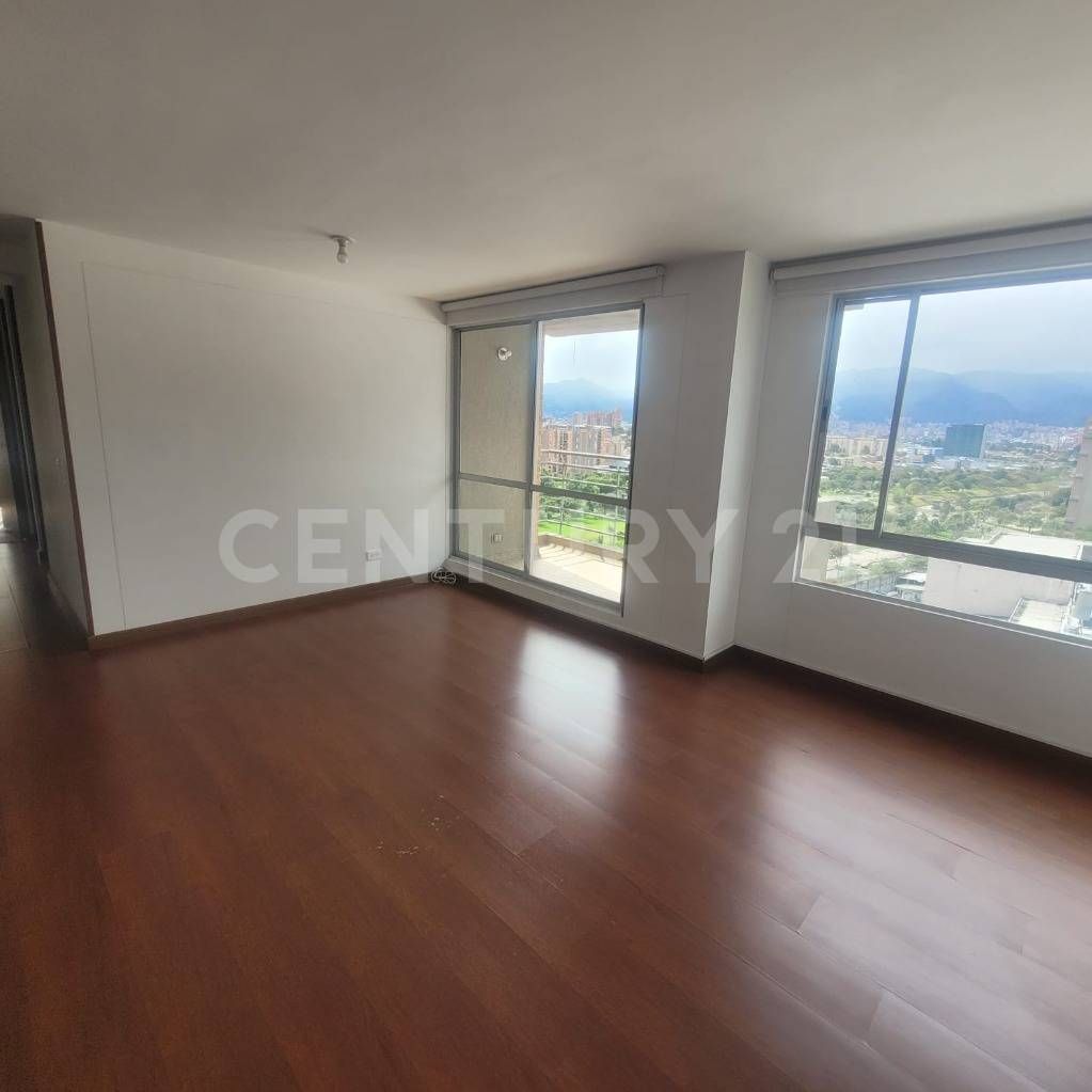 Apartamento en arriendo Cundinamarca Bogotá Santa Rosa 89 m2 Habitaciones 3 Baños 2 Garajes 2 Precio $3200000