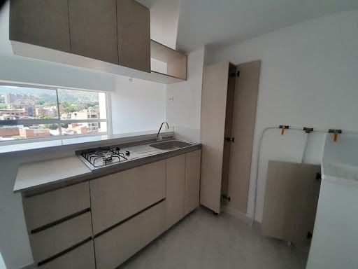 Apartaestudio en arriendo Antioquia Medellín Cristobal 40 m2 Habitaciones 1 Baños 1 Garajes 0 Precio $1800000