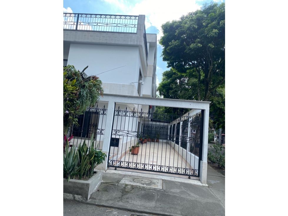 Casa en venta Valle Del Cauca Cali Ciudad 2000 360 m2 Habitaciones 8 Baños 5 Garajes 3 Precio $790000000
