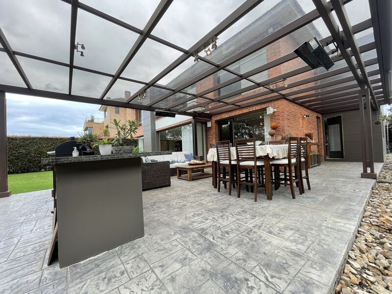 Casa en venta Cundinamarca Chía Cn San Jacinto 554 m2 Habitaciones 5 Baños 6 Garajes 5 Precio $3200000000
