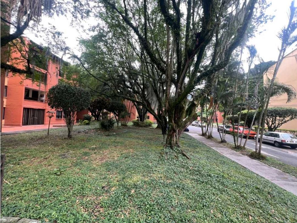 Apartamento en arriendo Antioquia Itagüí Unidad Residencial Colinas Del Sur 65 m2 Habitaciones 3 Baños 1 Garajes 1 Precio $2300000