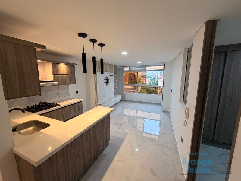 Apartamento en arriendo Antioquia Itagüí Santa Maria Et Ii 100 m2 Habitaciones 3 Baños 2 Garajes 0 Precio $2800000