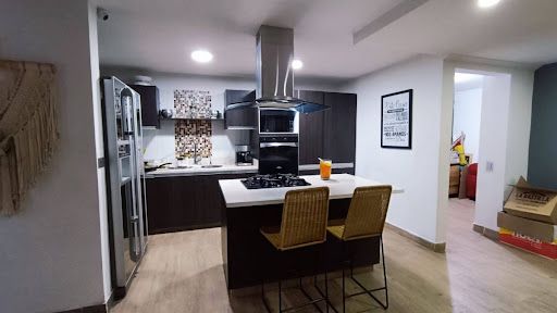 Casa en arriendo Antioquia Itagüí Santa Catalina 200 m2 Habitaciones 3 Baños 5 Garajes 1 Precio $7300000