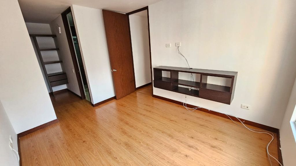 Apartamento en arriendo Cundinamarca Bogotá Canapro 0 m2 Habitaciones 3 Baños 2 Garajes 0 Precio $3150000