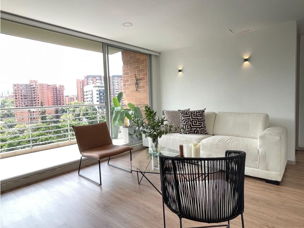 Apartamento en arriendo Antioquia Medellín La Florida 95 m2 Habitaciones 3 Baños 2 Garajes 2 Precio $7500000