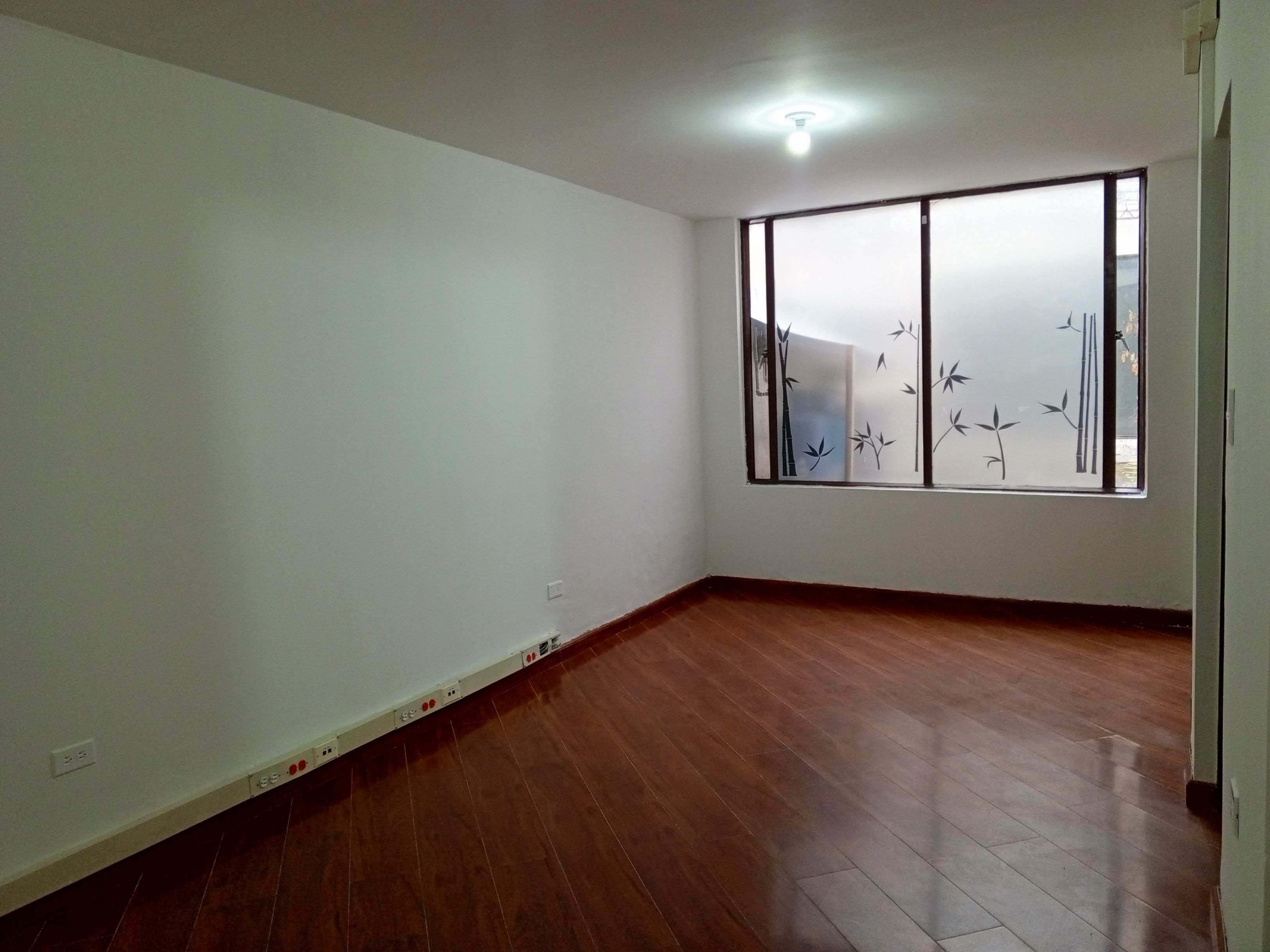 Oficina en arriendo Cundinamarca Bogotá San Cristobal Norte 22 m2 Habitaciones 0 Baños 1 Garajes 0 Precio $680000