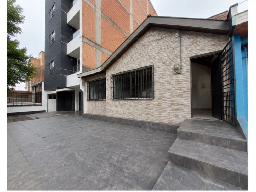 Apartamento en arriendo Antioquia Medellín Los Alpes 100 m2 Habitaciones 3 Baños 3 Garajes 1 Precio $5000000