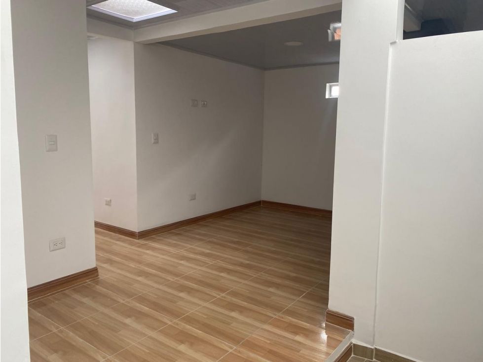 Apartaestudio en arriendo Caldas Manizales Los Alcazares 55 m2 Habitaciones 3 Baños 2 Garajes 1 Precio $2000000
