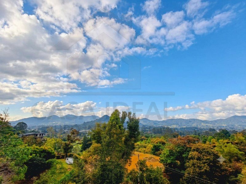 Casa en arriendo Antioquia La Ceja Centro 3080 m2 Habitaciones 2 Baños 1 Garajes 0 Precio $2800000