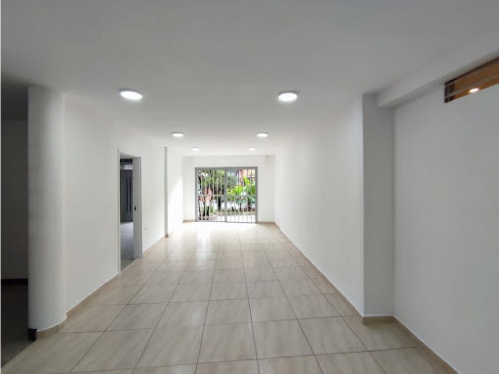 Casa en arriendo Antioquia Medellín La Floresta 180 m2 Habitaciones 4 Baños 2 Garajes 2 Precio $5800000