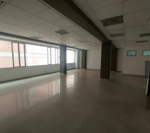 Oficina en arriendo Cundinamarca Bogotá Lago Gaitan 100 m2 Habitaciones 0 Baños 1 Garajes 1 Precio $3800000