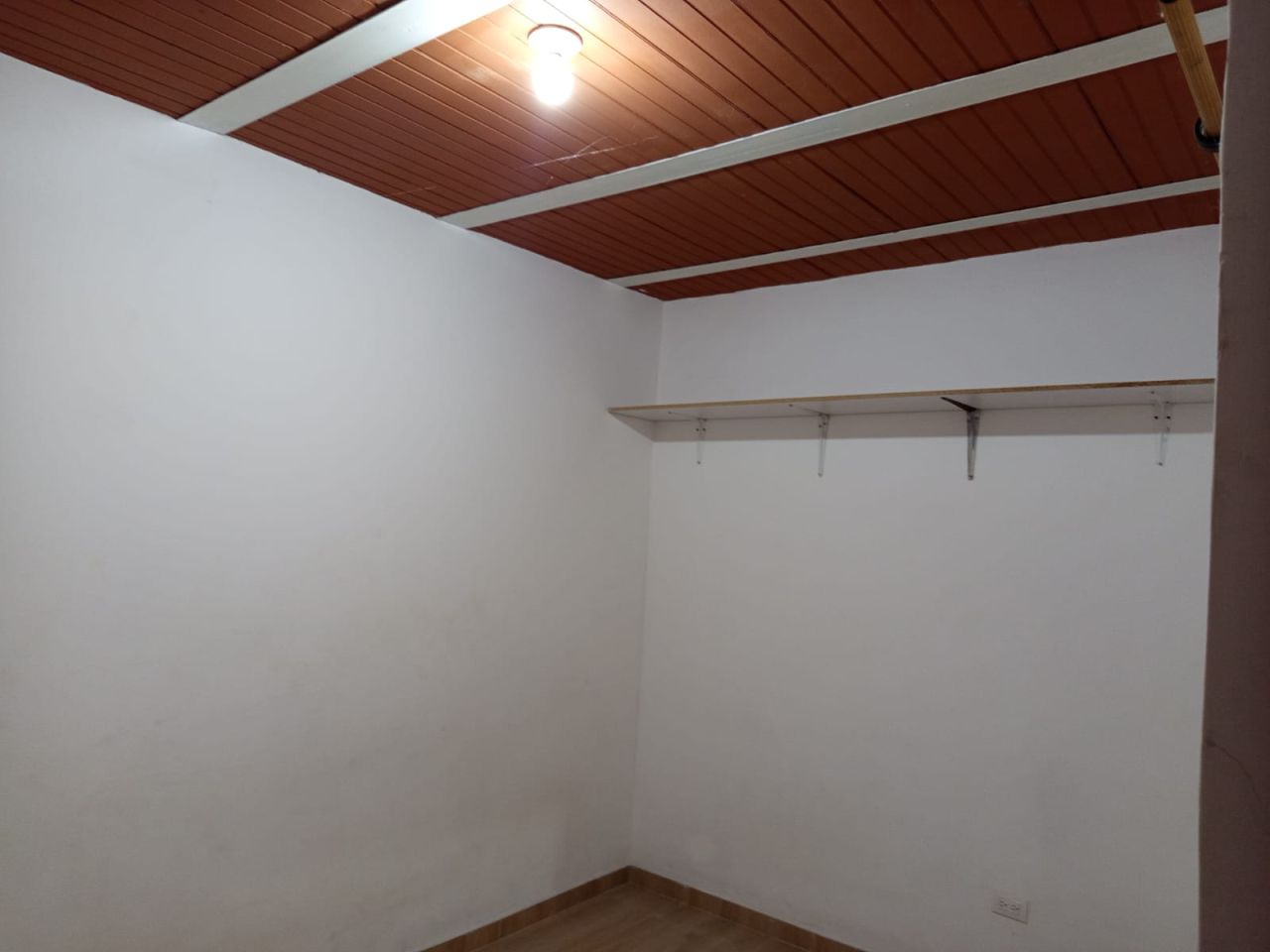Apartaestudio en arriendo Valle Del Cauca Cali La Campiña 20 m2 Habitaciones 1 Baños 1 Garajes 1 Precio $480000