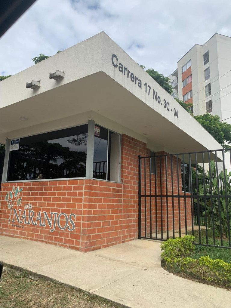 Apartamento en arriendo Valle Del Cauca Jamundí Cr Los Naranjos 65 m2 Habitaciones 2 Baños 2 Garajes 1 Precio $980000