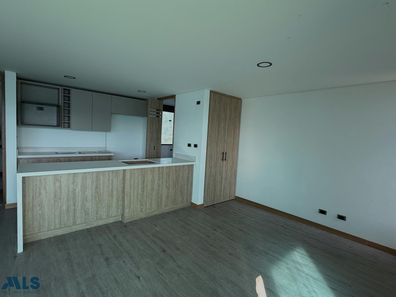 Apartamento en venta Antioquia Medellín Asomadera No1 72 m2 Habitaciones 3 Baños 2 Garajes 1 Precio $720000000
