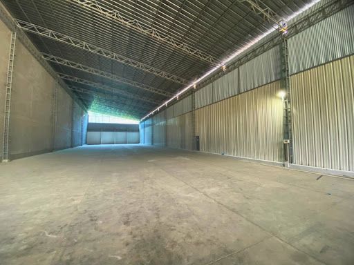 Bodega en arriendo Santander Bucaramanga Rio De Oro I 1700 m2 Habitaciones 0 Baños 4 Garajes 2 Precio $30850000