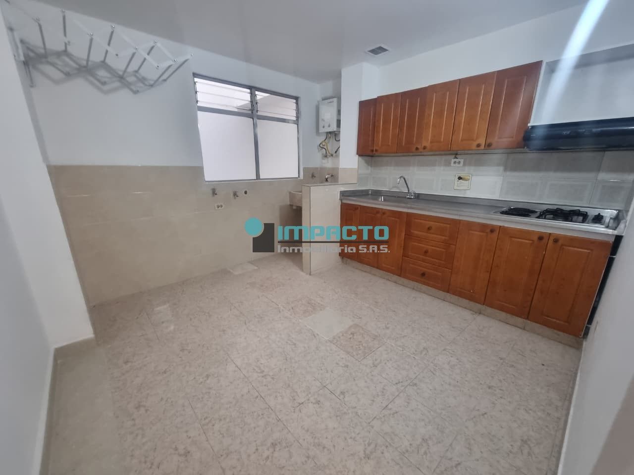 Apartaestudio en arriendo Antioquia Envigado Milan Vallejuelos 45 m2 Habitaciones 1 Baños 1 Garajes 0 Precio $1700000