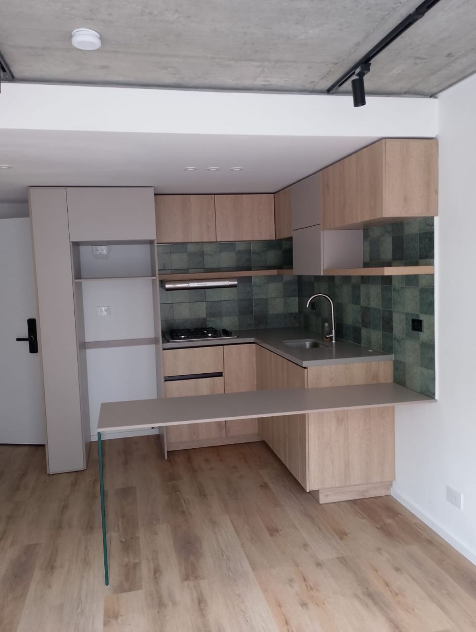 Apartaestudio en arriendo Cundinamarca Bogotá Santa Barbara 32 m2 Habitaciones 1 Baños 1 Garajes 0 Precio $1600000
