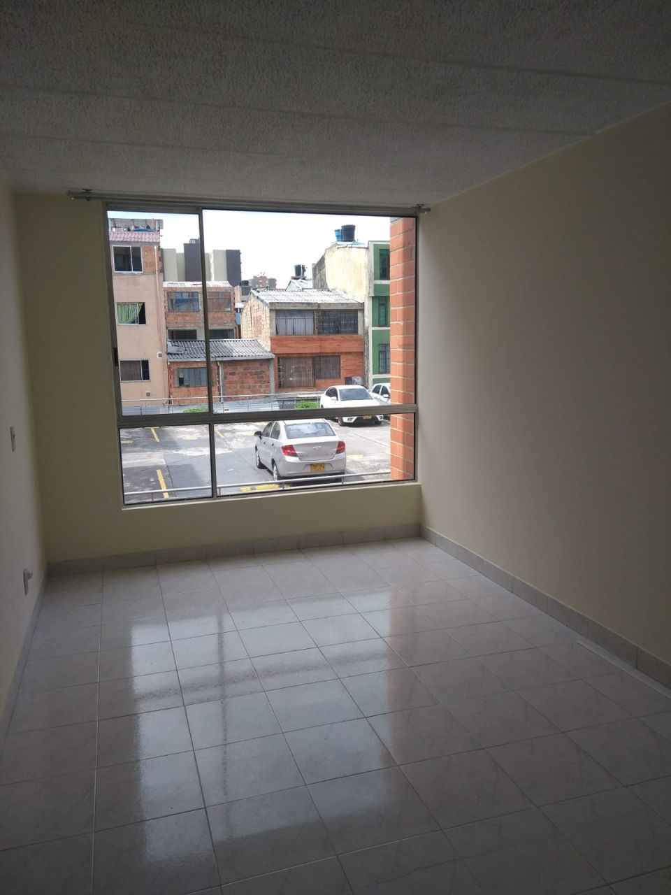 Apartamento en arriendo Cundinamarca Bogotá Britalia 52 m2 Habitaciones 2 Baños 2 Garajes 1 Precio $1950000