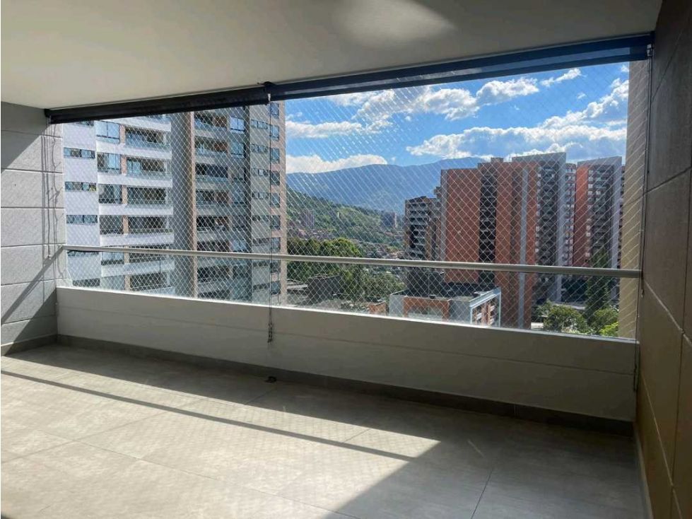 Apartamento en arriendo Antioquia Envigado Las Antillas 194 m2 Habitaciones 3 Baños 4 Garajes 3 Precio $10000000