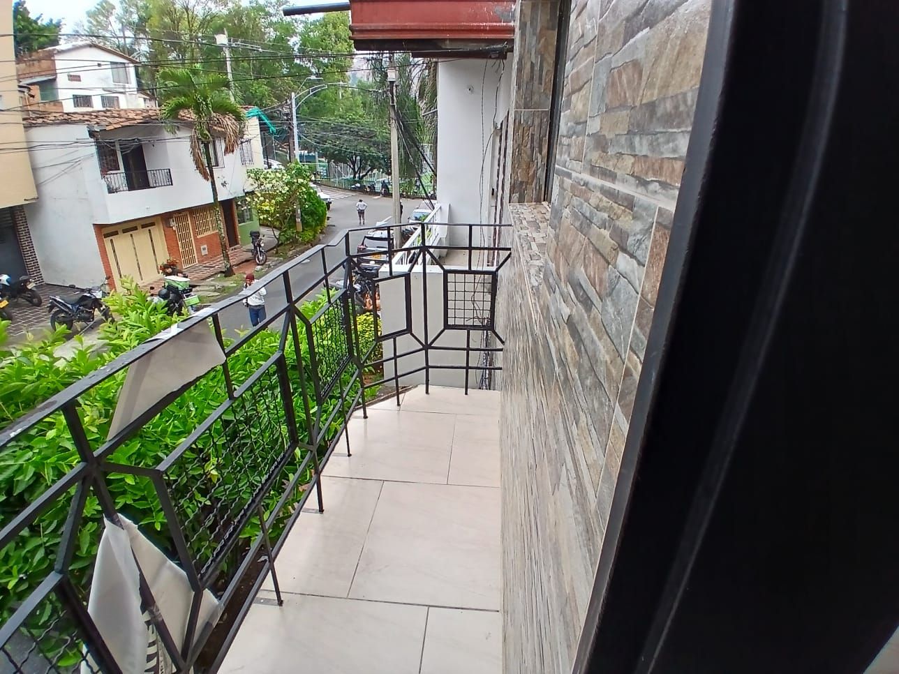 Casa en arriendo Antioquia Medellín La Floresta 120 m2 Habitaciones 4 Baños 2 Garajes 0 Precio $2650000