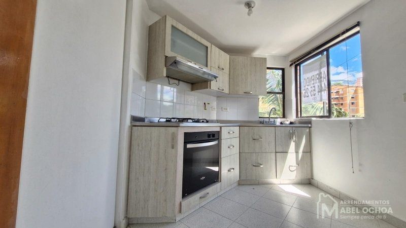 Apartamento en arriendo Antioquia Medellín La Pilarica 100 m2 Habitaciones 3 Baños 2 Garajes 1 Precio $2800000