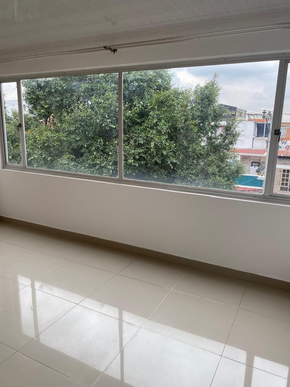 Apartamento en arriendo Cundinamarca Bogotá Ciudad Berna 50 m2 Habitaciones 2 Baños 1 Garajes 0 Precio $1500000