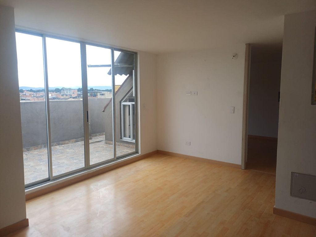 Apartamento en arriendo Cundinamarca Bogotá Giralda 57 m2 Habitaciones 2 Baños 2 Garajes 1 Precio $2000000