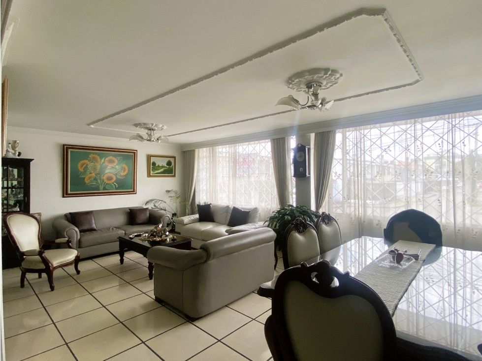 Apartamento en venta Cundinamarca Bogotá Normandía 250 m2 Habitaciones 3 Baños 3 Garajes 1 Precio $1000000000