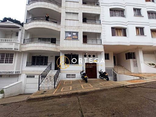 Apartamento en arriendo Santander Floridablanca Cañaveral Plaza 144 m2 Habitaciones 3 Baños 2 Garajes 1 Precio $3400000