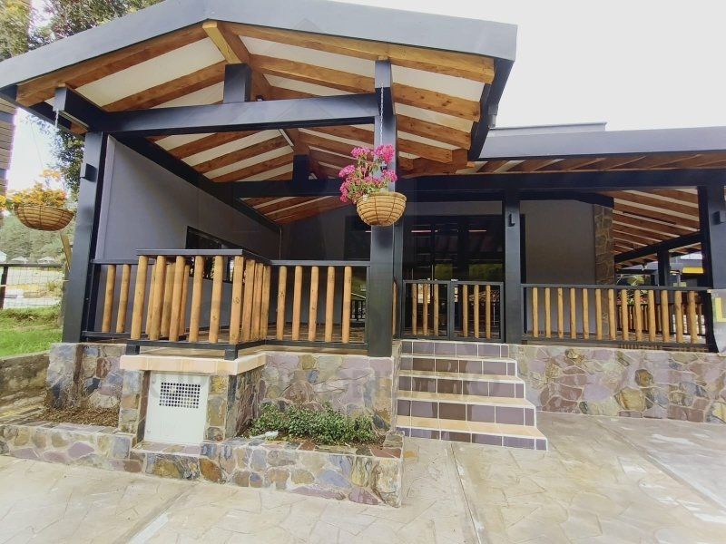 Local en arriendo Antioquia El Retiro El Retiro 570 m2 Habitaciones 0 Baños 2 Garajes 0 Precio $18000000