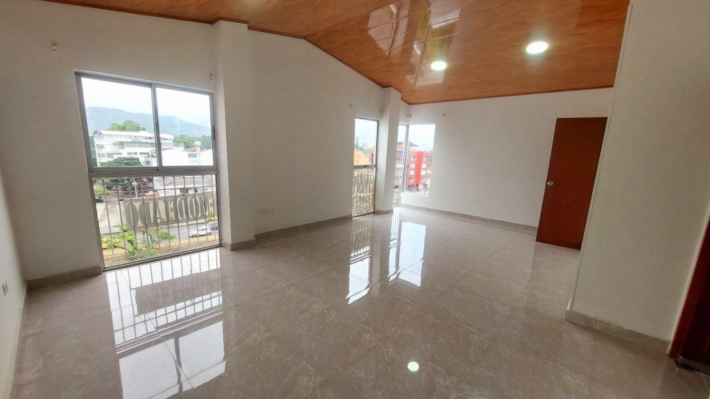 Apartamento en venta Valle Del Cauca Cali El Gran Limonar 105 m2 Habitaciones 3 Baños 2 Garajes 1 Precio $375000000