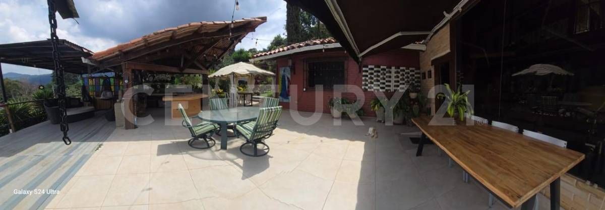 Casa en arriendo Valle Del Cauca Yumbo Yumbo 500 m2 Habitaciones 3 Baños 4 Garajes 8 Precio $9000000