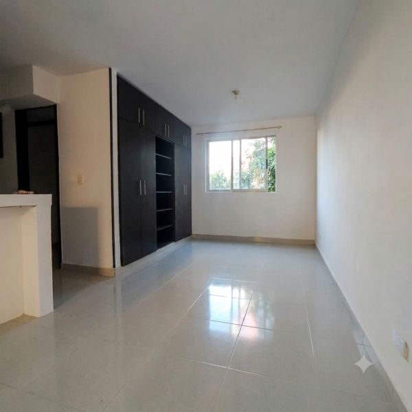 Apartaestudio en arriendo Valle Del Cauca Cali Ciudad Real 42 m2 Habitaciones 1 Baños 1 Garajes 0 Precio $800000