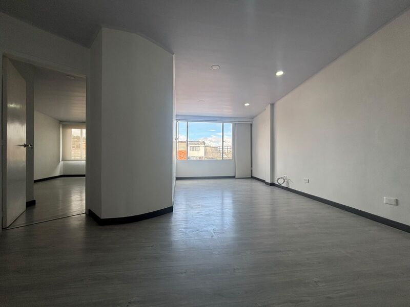 Apartamento en venta Cundinamarca Bogotá La Isabela 75 m2 Habitaciones 3 Baños 1 Garajes 1 Precio $260000000