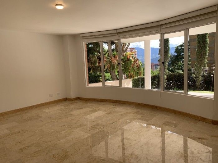 Casa en arriendo Antioquia Medellín Altos Del Poblado 434 m2 Habitaciones 5 Baños 6 Garajes 4 Precio $20000000