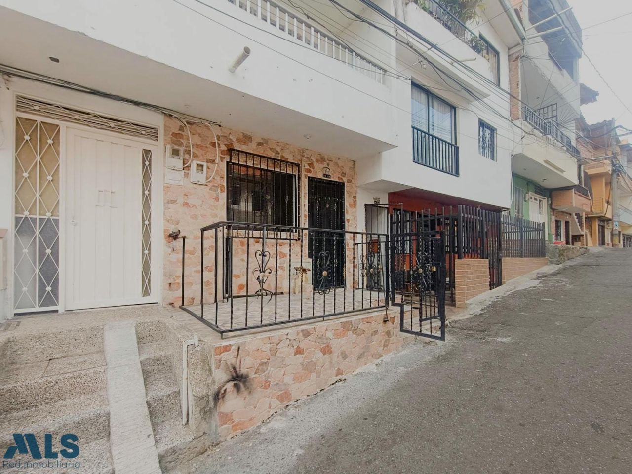 Apartamento en venta Antioquia Medellín La Pradera 34 m2 Habitaciones 1 Baños 1 Garajes 0 Precio $190000000