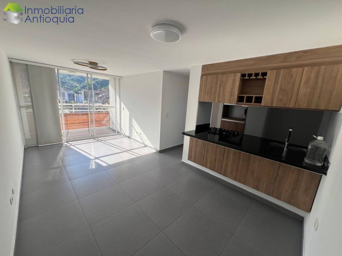 Apartamento en arriendo Antioquia Medellín Corazon De Jesus 65 m2 Habitaciones 3 Baños 2 Garajes 1 Precio $2700000