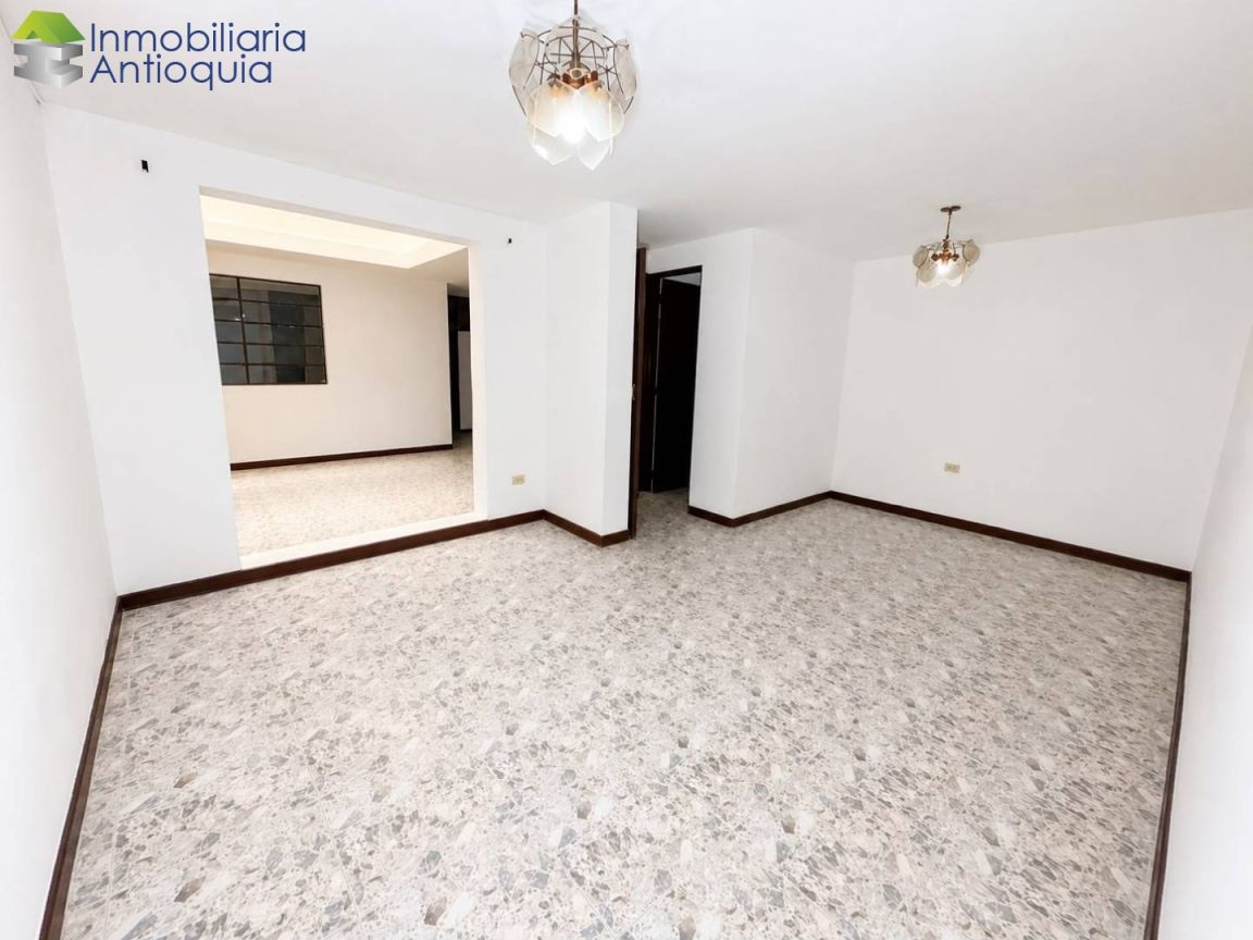 Casa en arriendo Antioquia Medellín Corazon De Jesus 75 m2 Habitaciones 3 Baños 2 Garajes 0 Precio $2900000