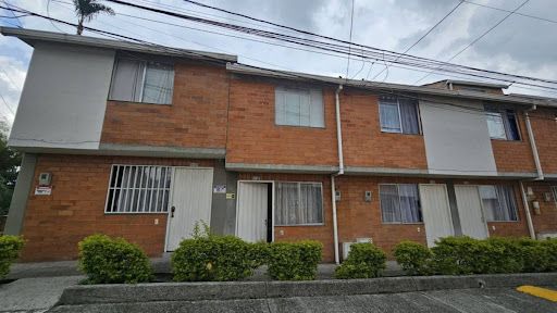 Casa en venta Risaralda Dosquebradas Campestre A 60 m2 Habitaciones 2 Baños 1 Garajes 0 Precio $240000000