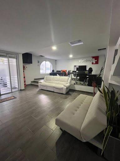 Casa Campestre en venta Risaralda Pereira Pinares De San Martin 400 m2 Habitaciones 11 Baños 3 Garajes 11 Precio $1900000000