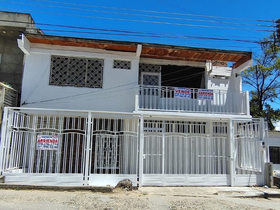 Casa en arriendo Norte De Santander Cúcuta Br Palmeras 100 m2 Habitaciones 3 Baños 2 Garajes 1 Precio $1300000