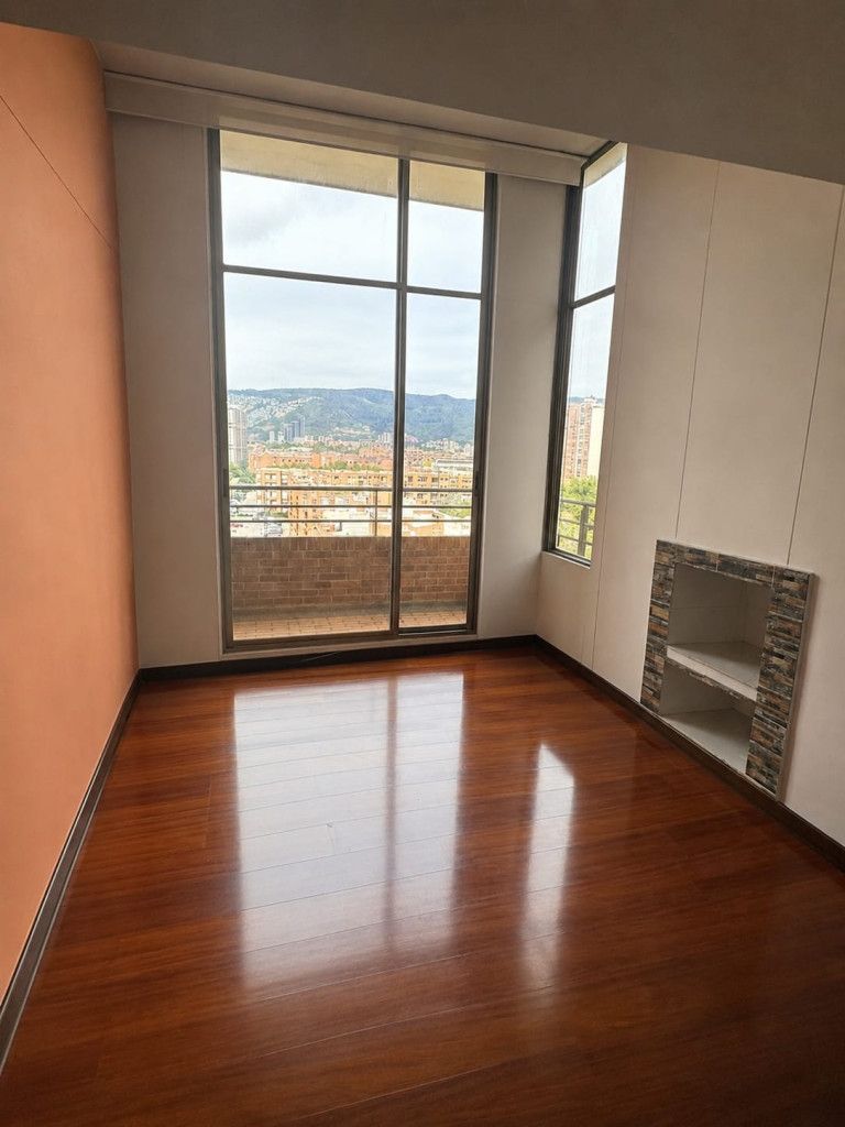 Apartamento en venta Cundinamarca Bogotá Mazurén 1 m2 Habitaciones 3 Baños 2 Garajes 0 Precio $780000000