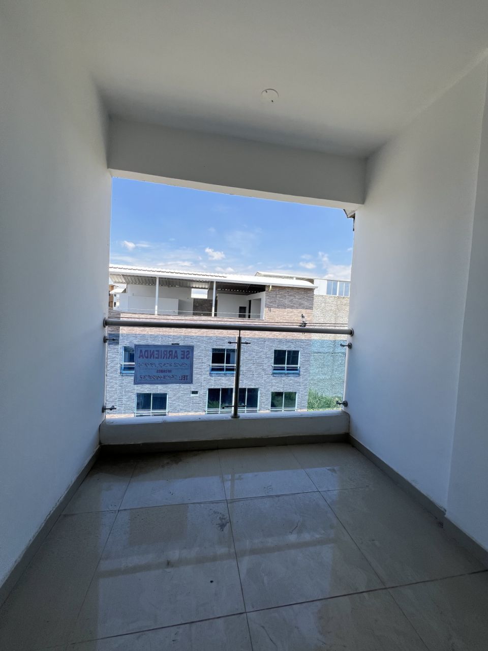 Apartamento en arriendo Valle Del Cauca Cali Ciudad 2000 60 m2 Habitaciones 3 Baños 2 Garajes 1 Precio $1400000