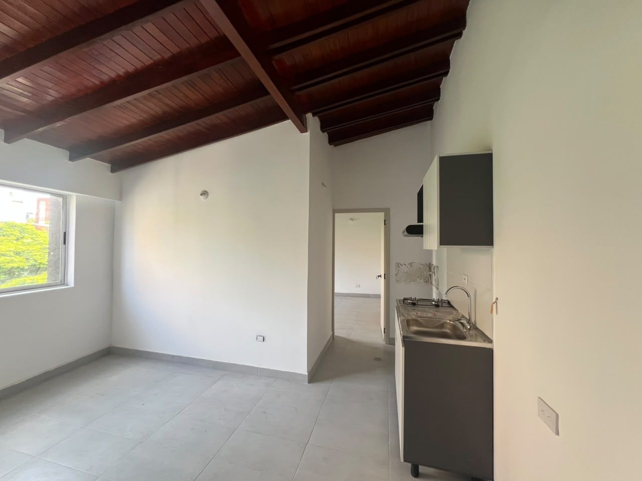 Apartaestudio en arriendo Antioquia Medellín Bolivariana 50 m2 Habitaciones 1 Baños 1 Garajes 0 Precio $2800000