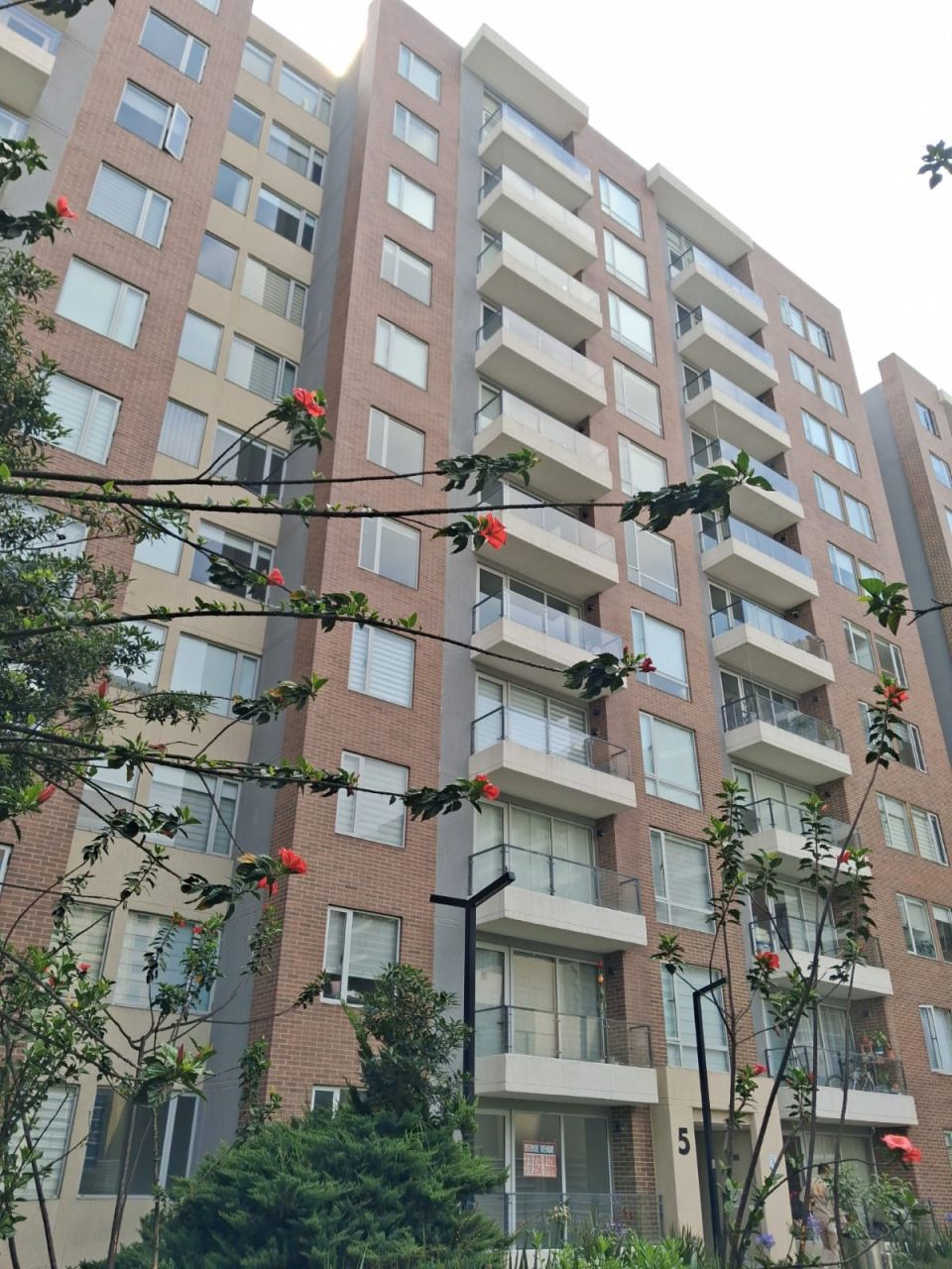 Apartaestudio en venta Cundinamarca Bogotá Santa Cecilia 41 m2 Habitaciones 1 Baños 1 Garajes 1 Precio $385000000