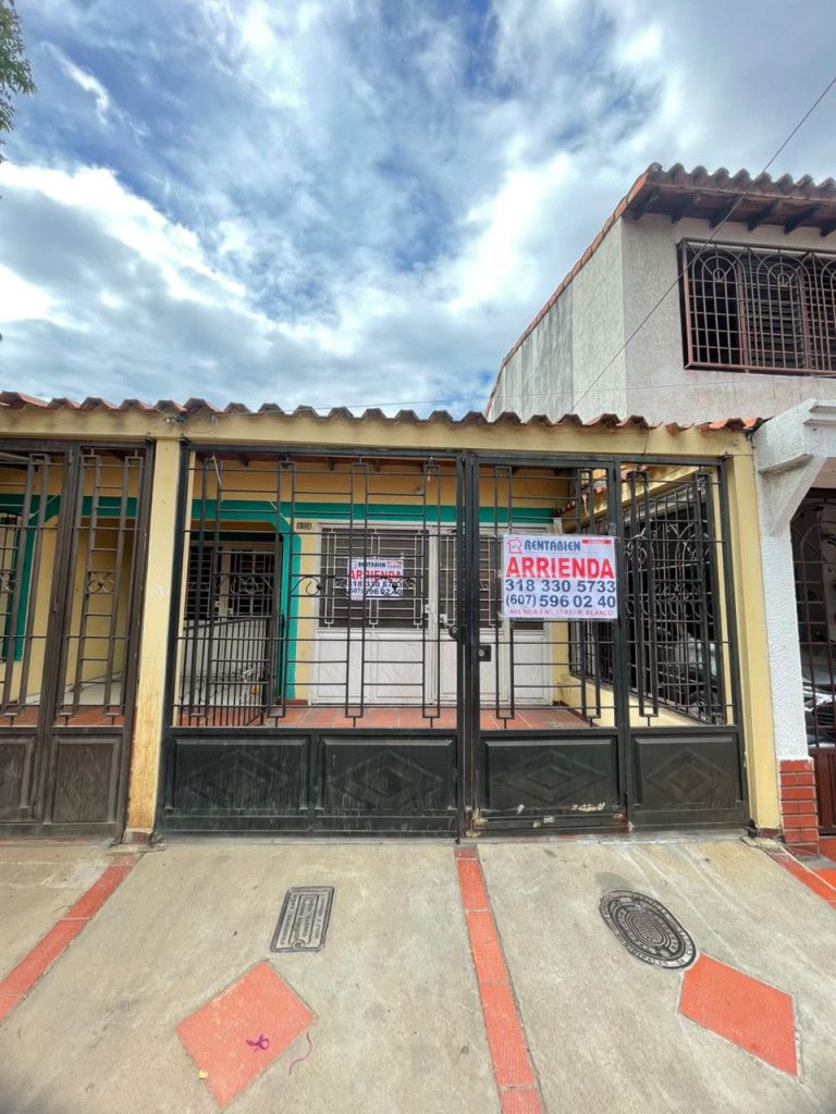 Apartamento en arriendo Norte De Santander Cúcuta Pescadero Colpet 90 m2 Habitaciones 4 Baños 2 Garajes 1 Precio $800000