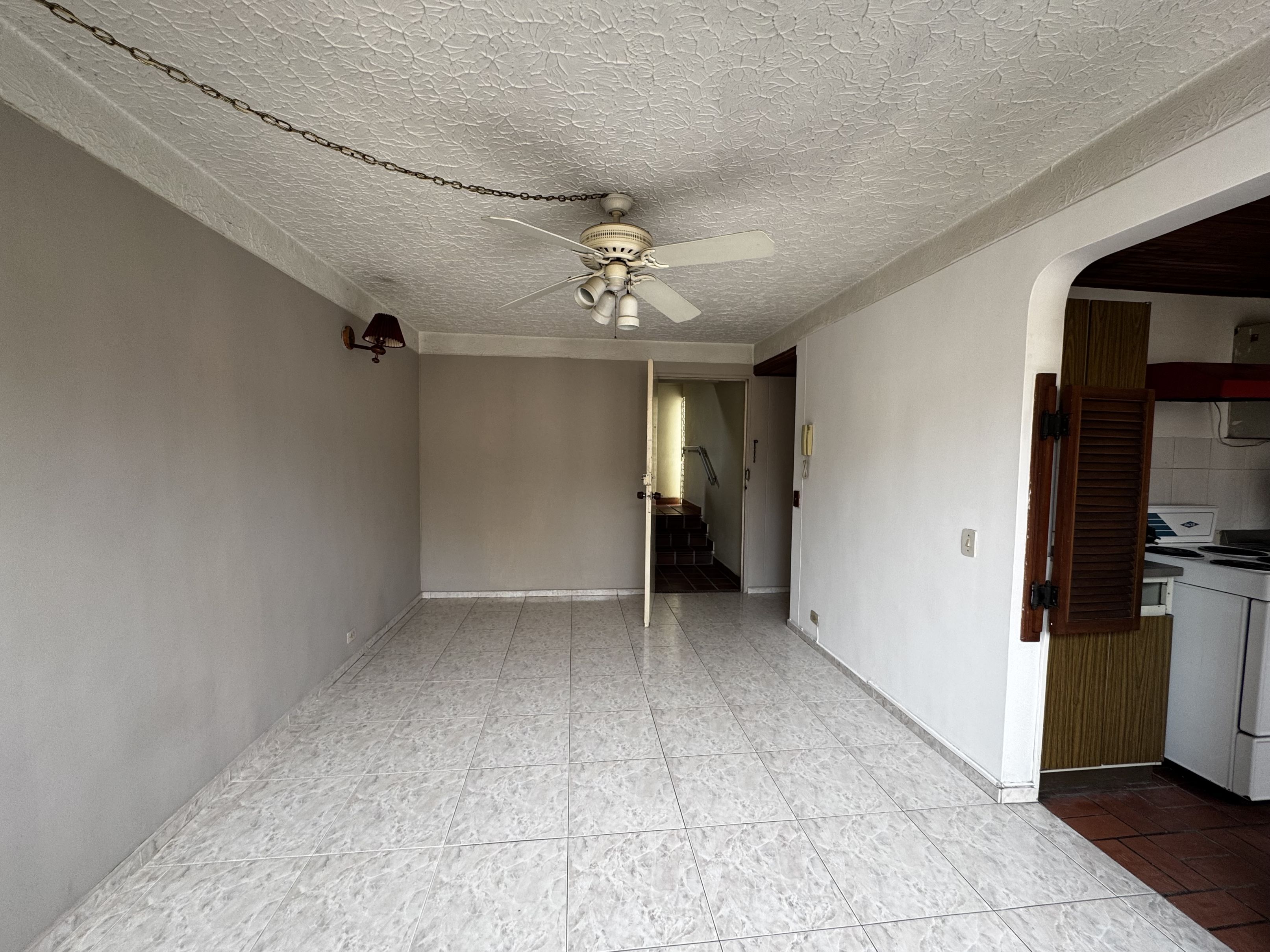 Apartamento en venta Valle Del Cauca Cali Urbanización Colseguros 55 m2 Habitaciones 3 Baños 1 Garajes 1 Precio $195000000