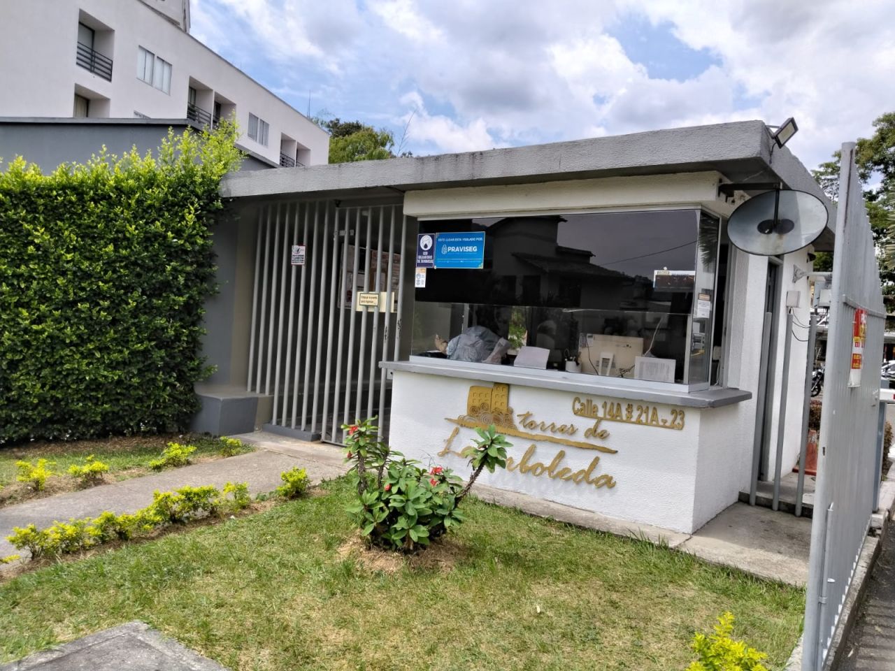 Apartamento en arriendo Risaralda Dosquebradas Cr Torres De La Arboleda 65 m2 Habitaciones 3 Baños 2 Garajes 1 Precio $1700000
