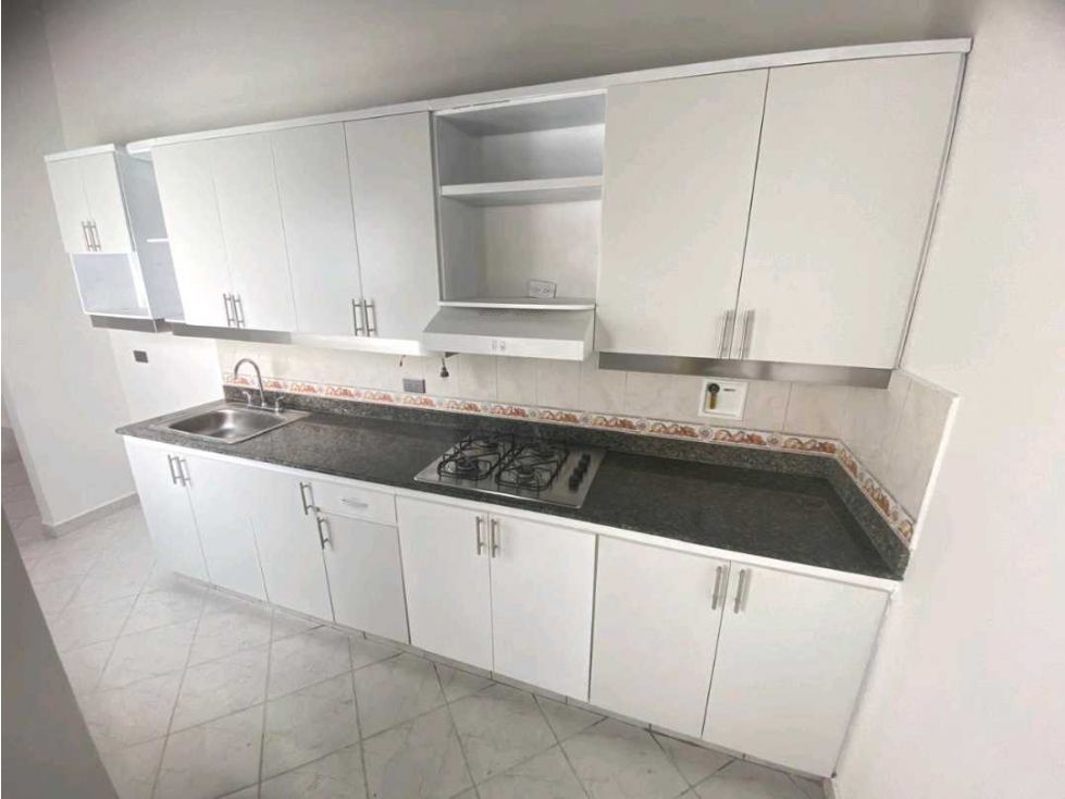 Apartamento en arriendo Antioquia Envigado La Magnolia 75 m2 Habitaciones 3 Baños 2 Garajes 1 Precio $2800000