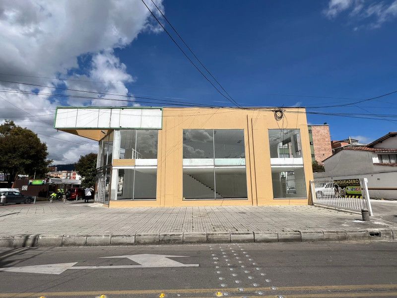 Lote en venta Cundinamarca Bogotá Cedritos 920 m2 Habitaciones 0 Baños 0 Garajes 12 Precio $10000000000